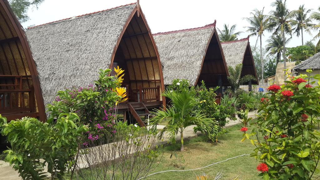 Rose Bungalow Hotel Pemenang Bagian luar foto