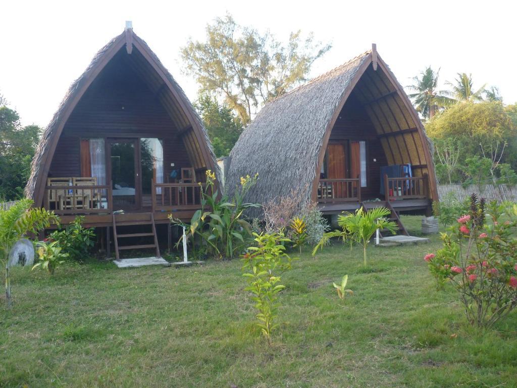 Rose Bungalow Hotel Pemenang Bagian luar foto