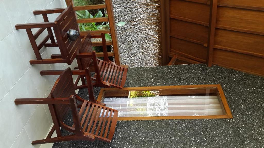 Rose Bungalow Hotel Pemenang Bagian luar foto